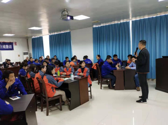 柳工培训师授课.jpg